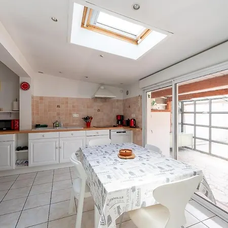 Villa Casa Esperance - Spacious Fully Equipped - Garden, 3b, 6p *